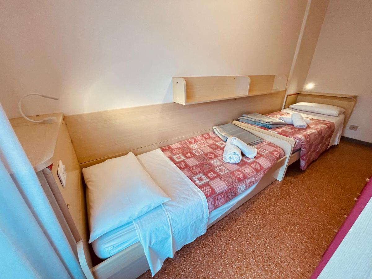 App4Rent Saturno 4 - Family Apartment, Wifi, Parking Лидо-ди-Езоло Экстерьер фото