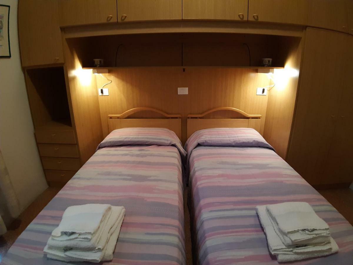 App4Rent Saturno 4 - Family Apartment, Wifi, Parking Лидо-ди-Езоло Экстерьер фото