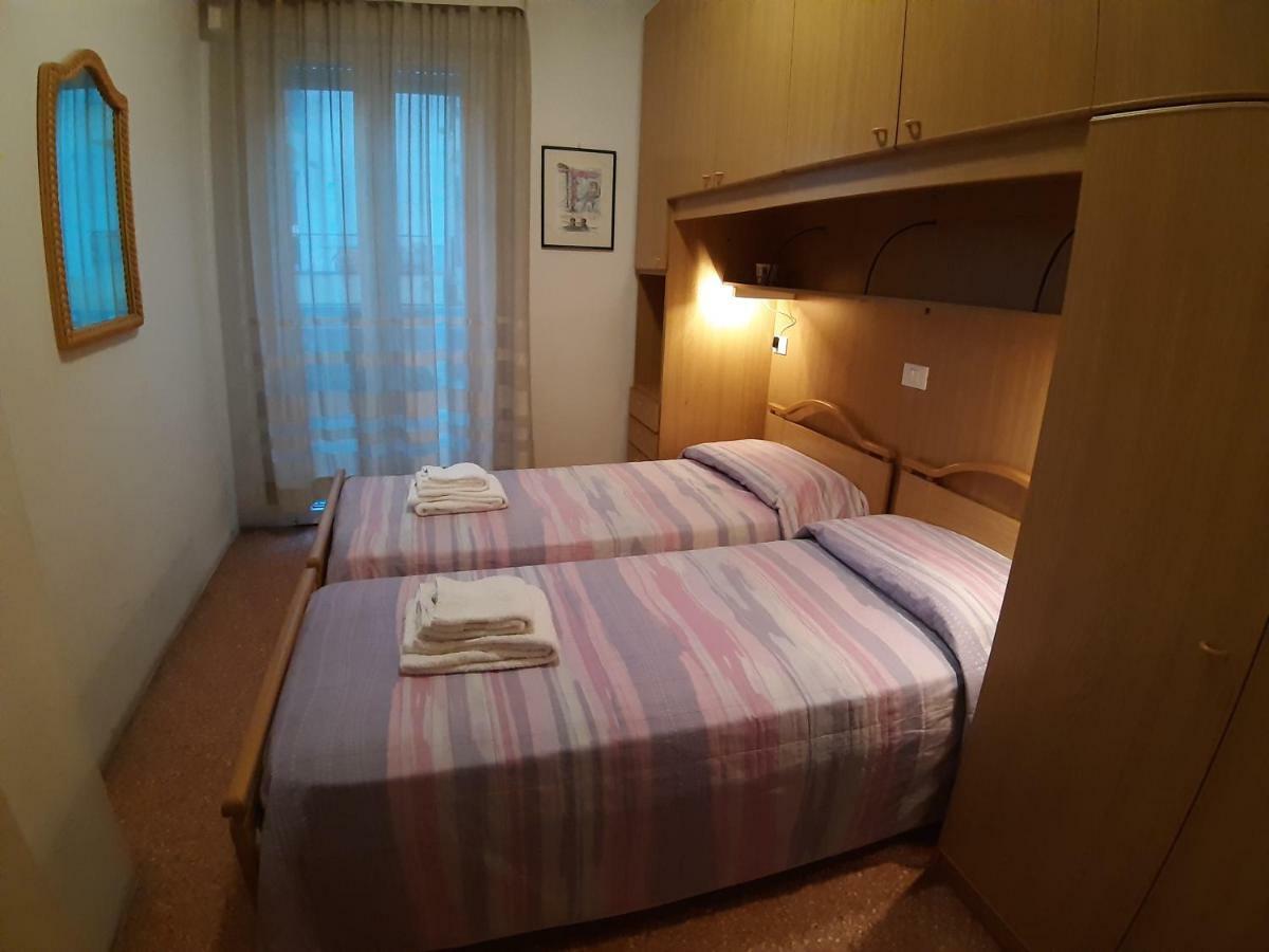 App4Rent Saturno 4 - Family Apartment, Wifi, Parking Лидо-ди-Езоло Экстерьер фото