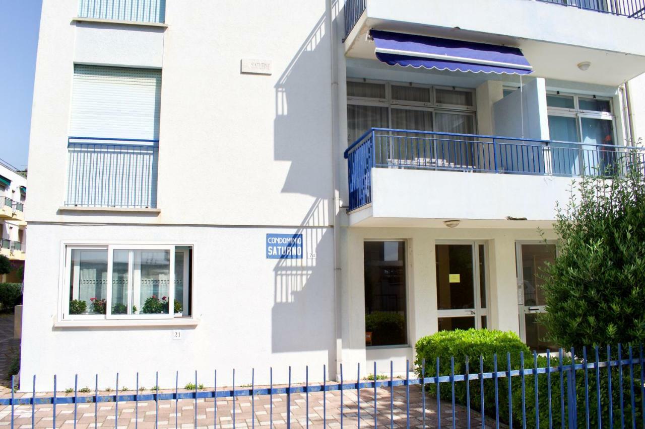 App4Rent Saturno 4 - Family Apartment, Wifi, Parking Лидо-ди-Езоло Экстерьер фото