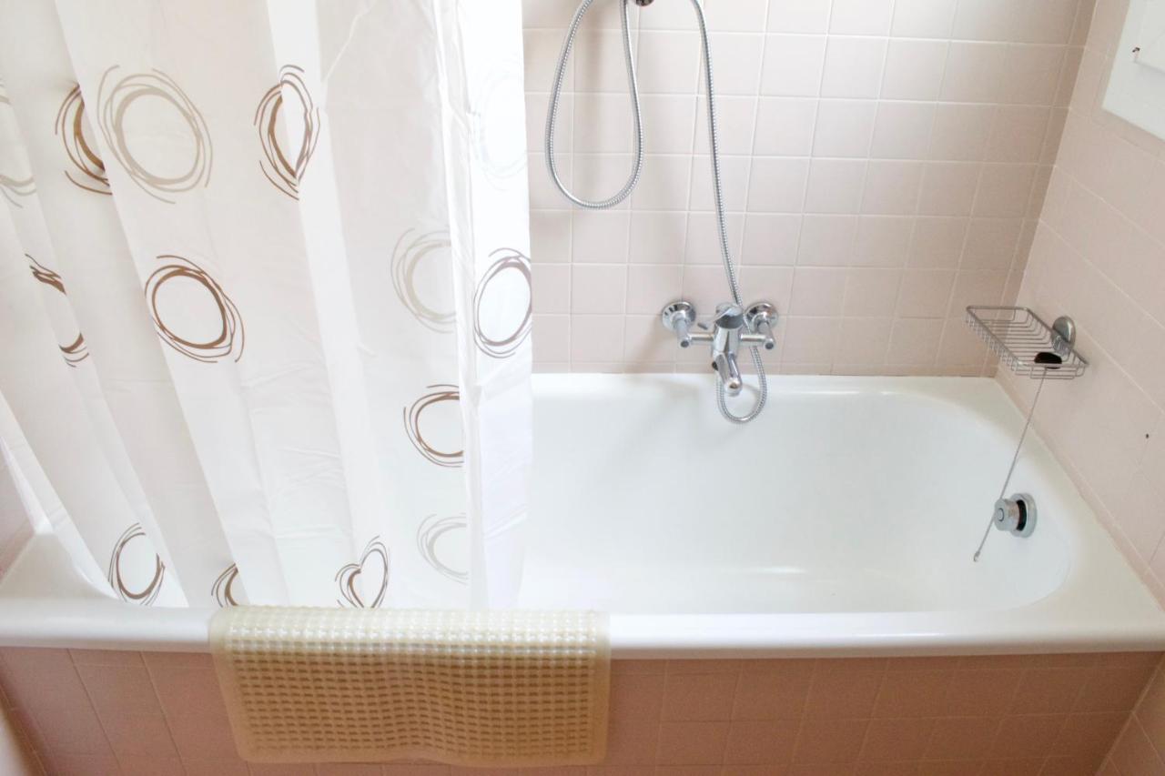 App4Rent Saturno 4 - Family Apartment, Wifi, Parking Лидо-ди-Езоло Экстерьер фото